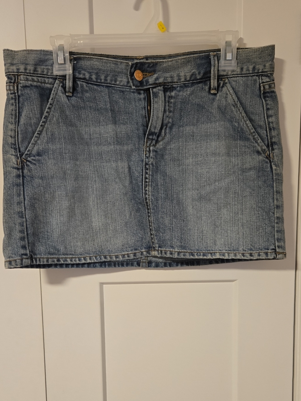 Old Navy Light Blue Denim Mini Skirt with Front Pockets